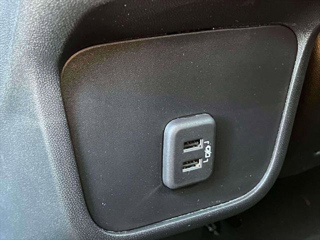Used 2023 Chevrolet Equinox LT image 14