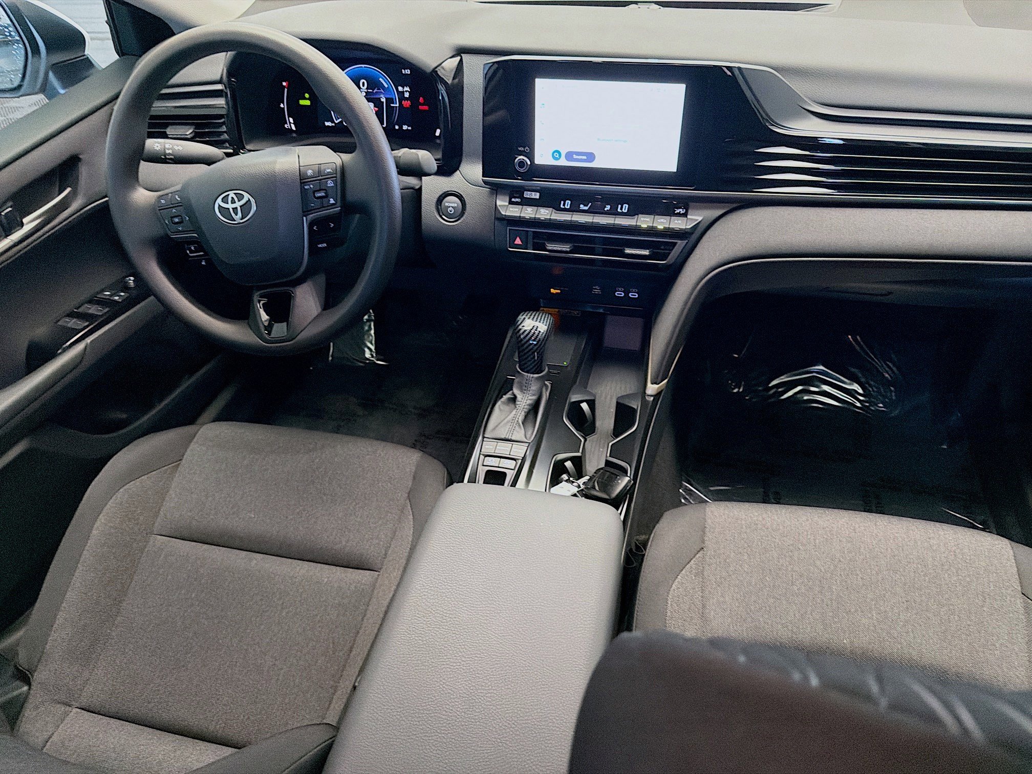 Used 2026 Toyota Camry LE w/ Convenience Package image 12