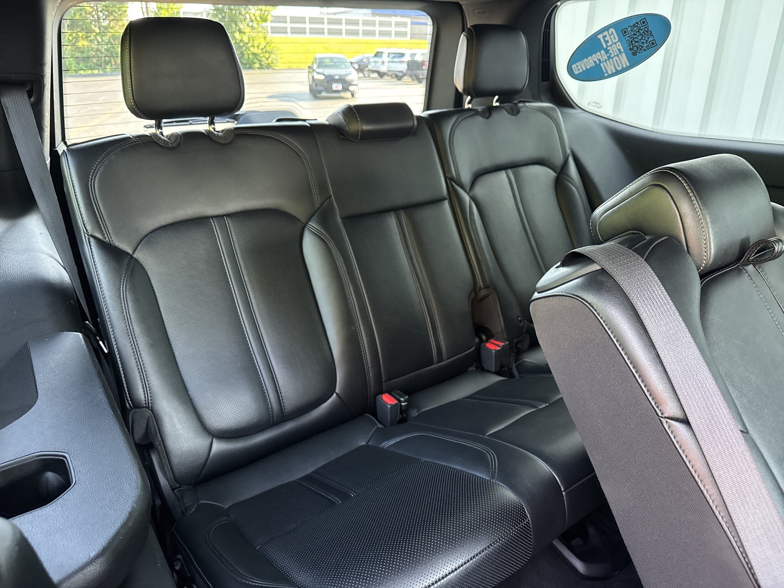 Used 2024 Jeep Wagoneer Series II w/ Flexible Seating Group AWD/4WD image 14