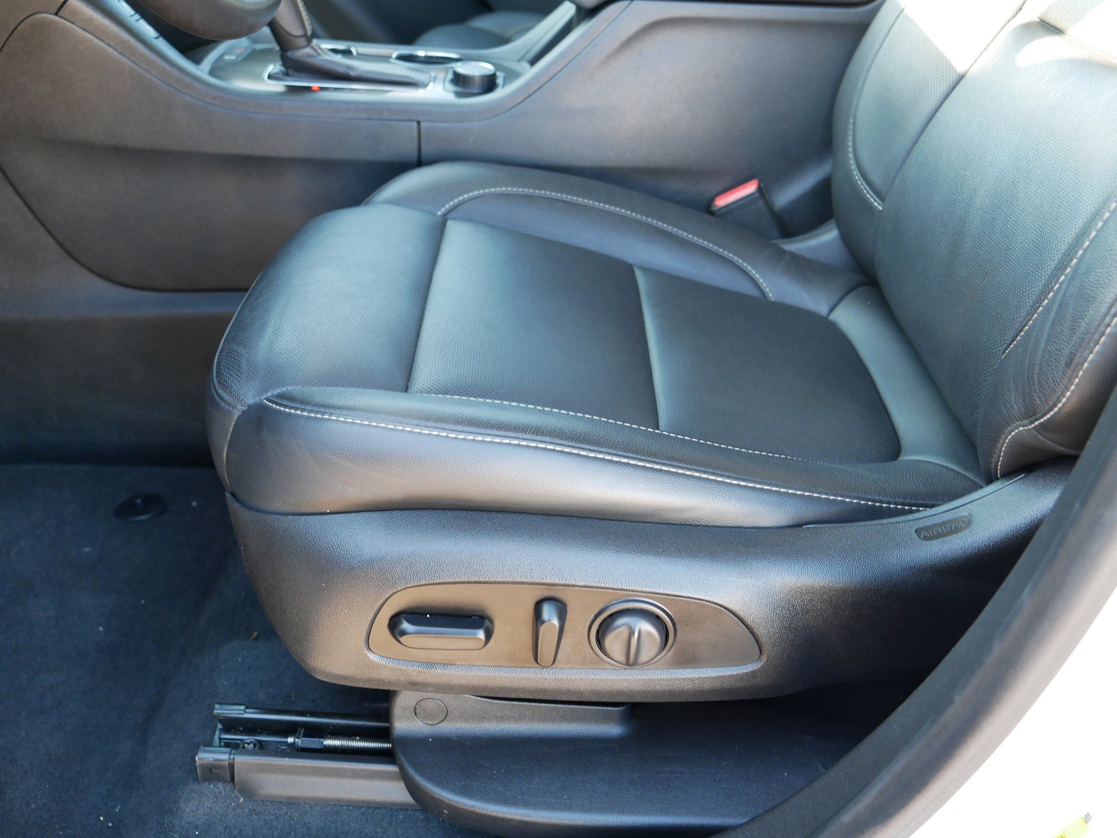 Used 2019 GMC Acadia SLT image 20