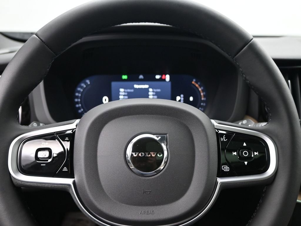 New 2026 Volvo XC60 B5 Plus w/ Climate Package AWD/4WD image 10