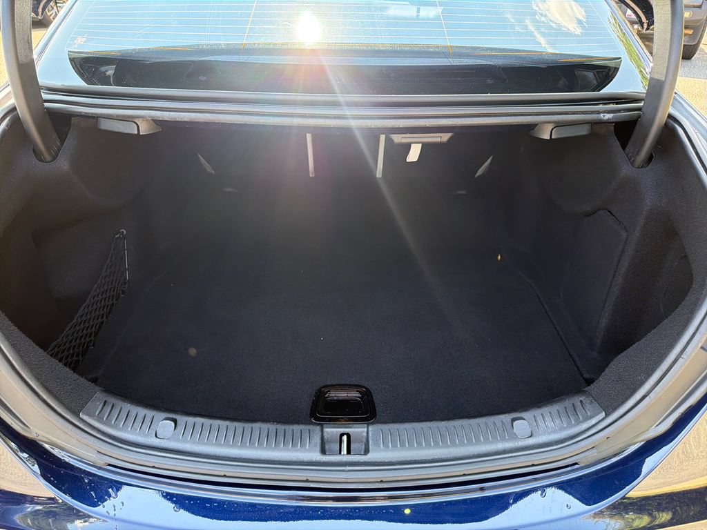Used 2019 Mercedes-Benz E 450 4MATIC Sedan w/ Premium Package image 18