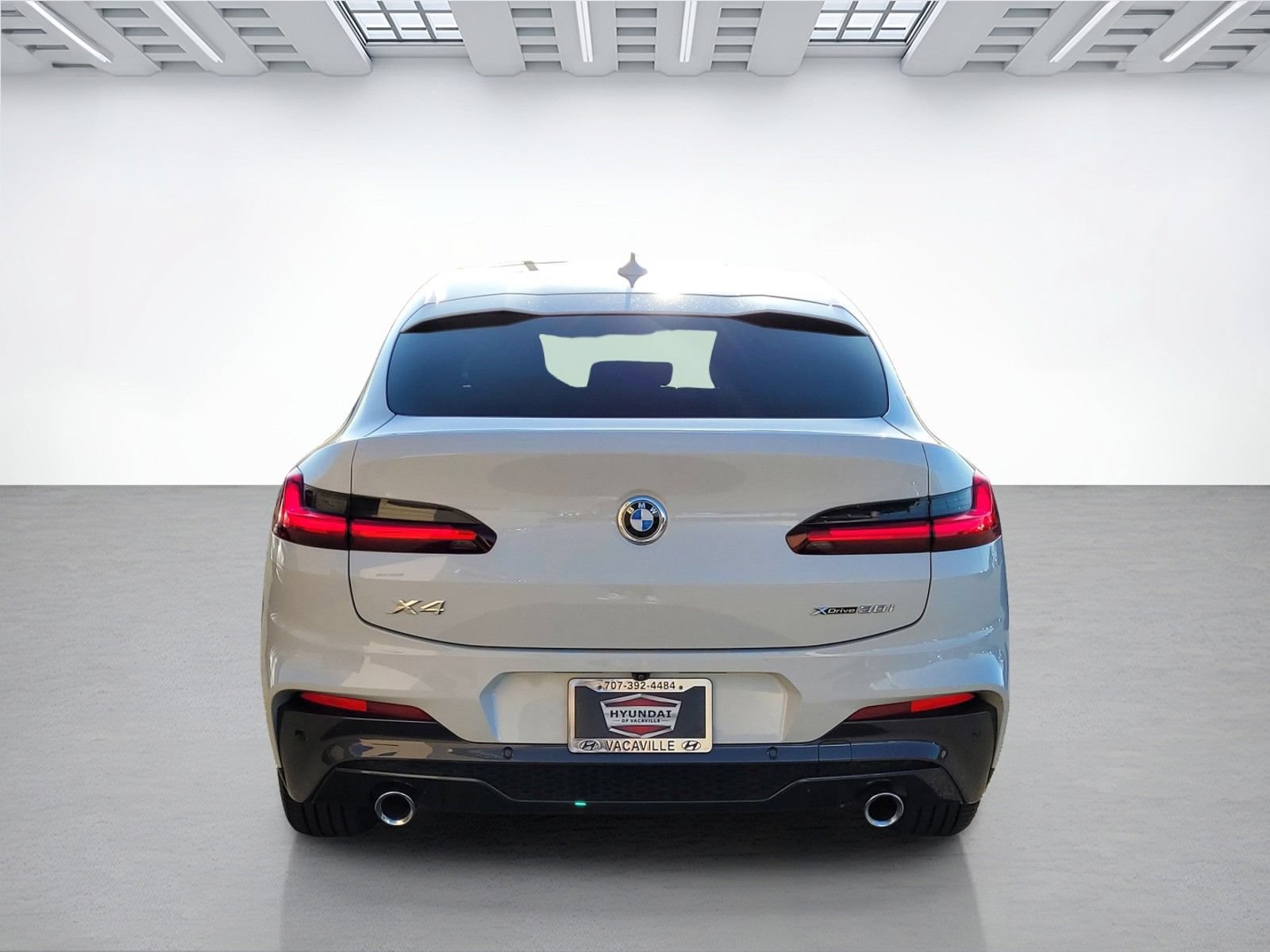 Used 2019 BMW X4 xDrive30i w/ Executive Package AWD/4WD image 5