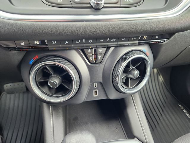 Used 2025 Chevrolet Blazer LT image 28