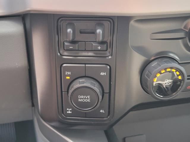 New 2026 Ford F250 4x4 Crew Cab Super Duty image 35