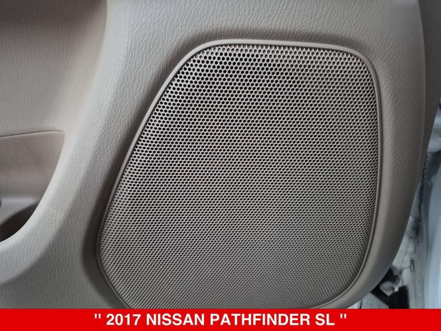 Used 2017 Nissan Pathfinder SL w/ SL Premium Package AWD/4WD image 14