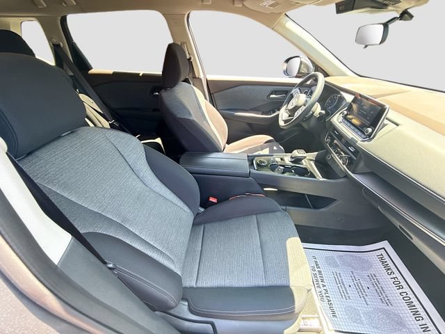 Used 2023 Nissan Rogue SV AWD/4WD image 33
