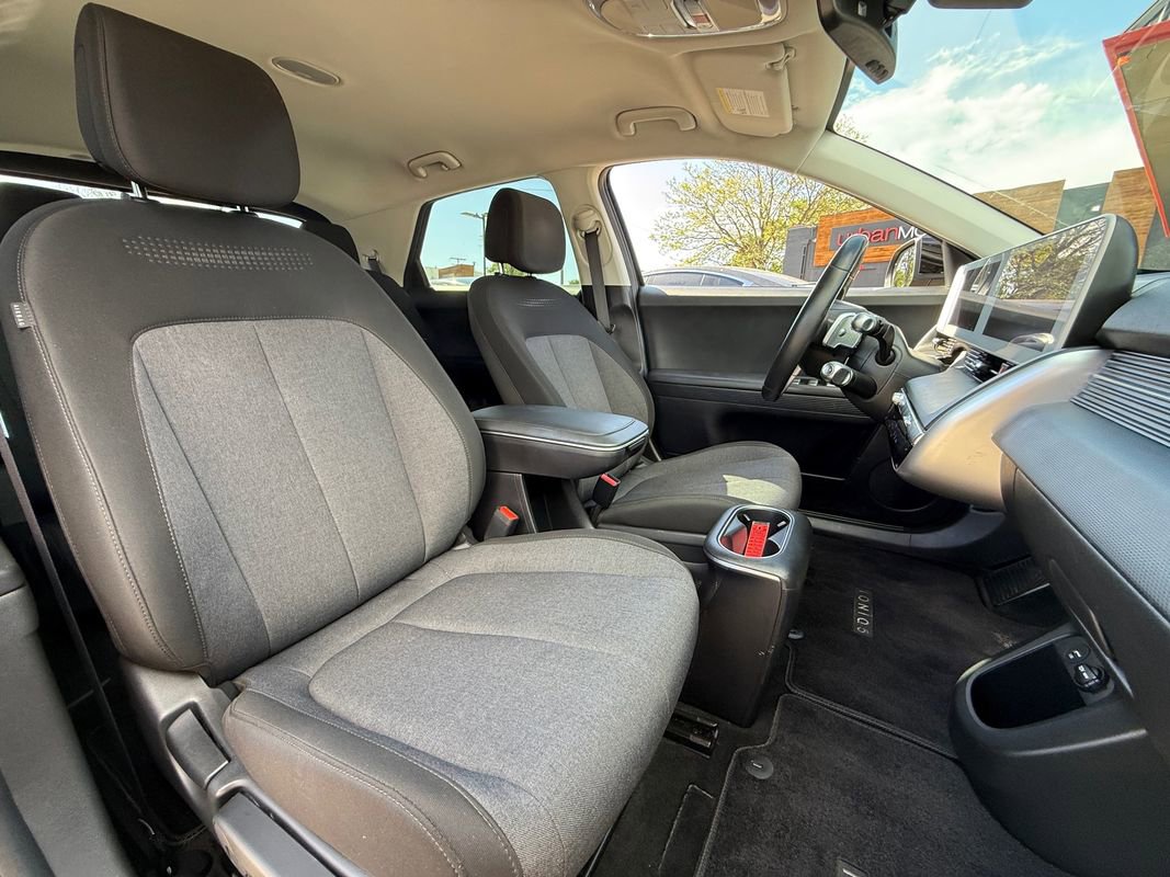 Used 2024 Hyundai Ioniq 5 SEL AWD/4WD image 26