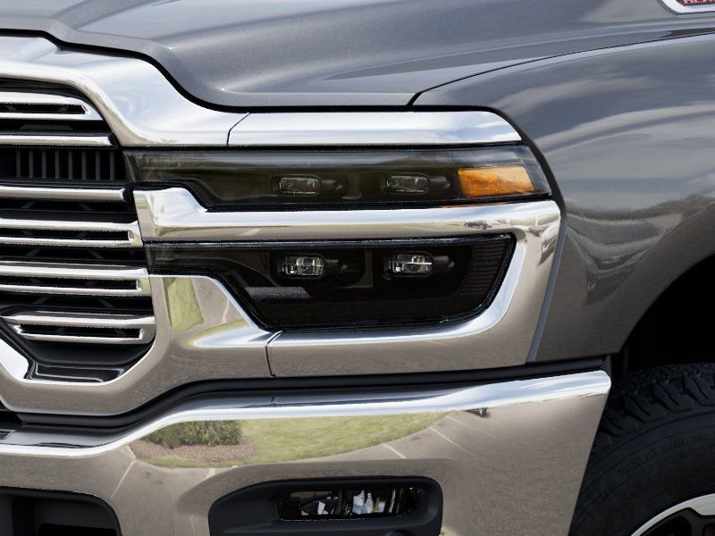 New 2025 RAM 2500 Laramie AWD/4WD image 11