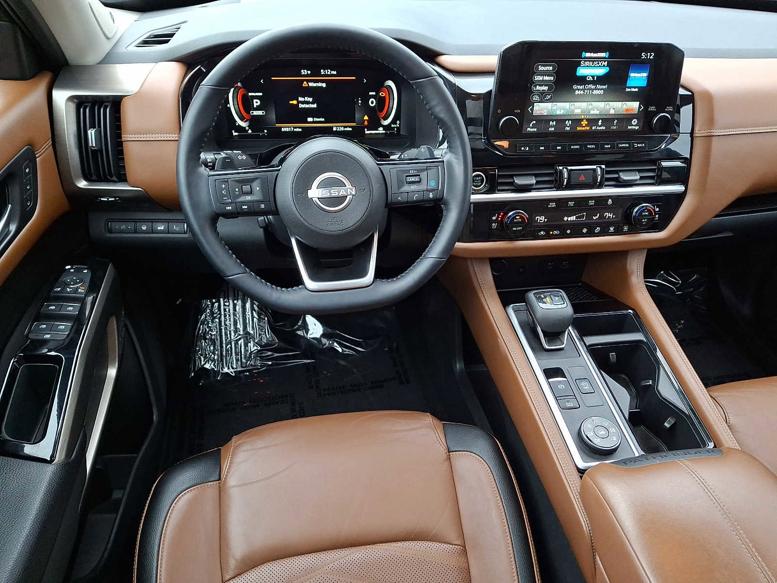 Used 2022 Nissan Pathfinder Platinum w/ Cargo Package AWD/4WD image 11