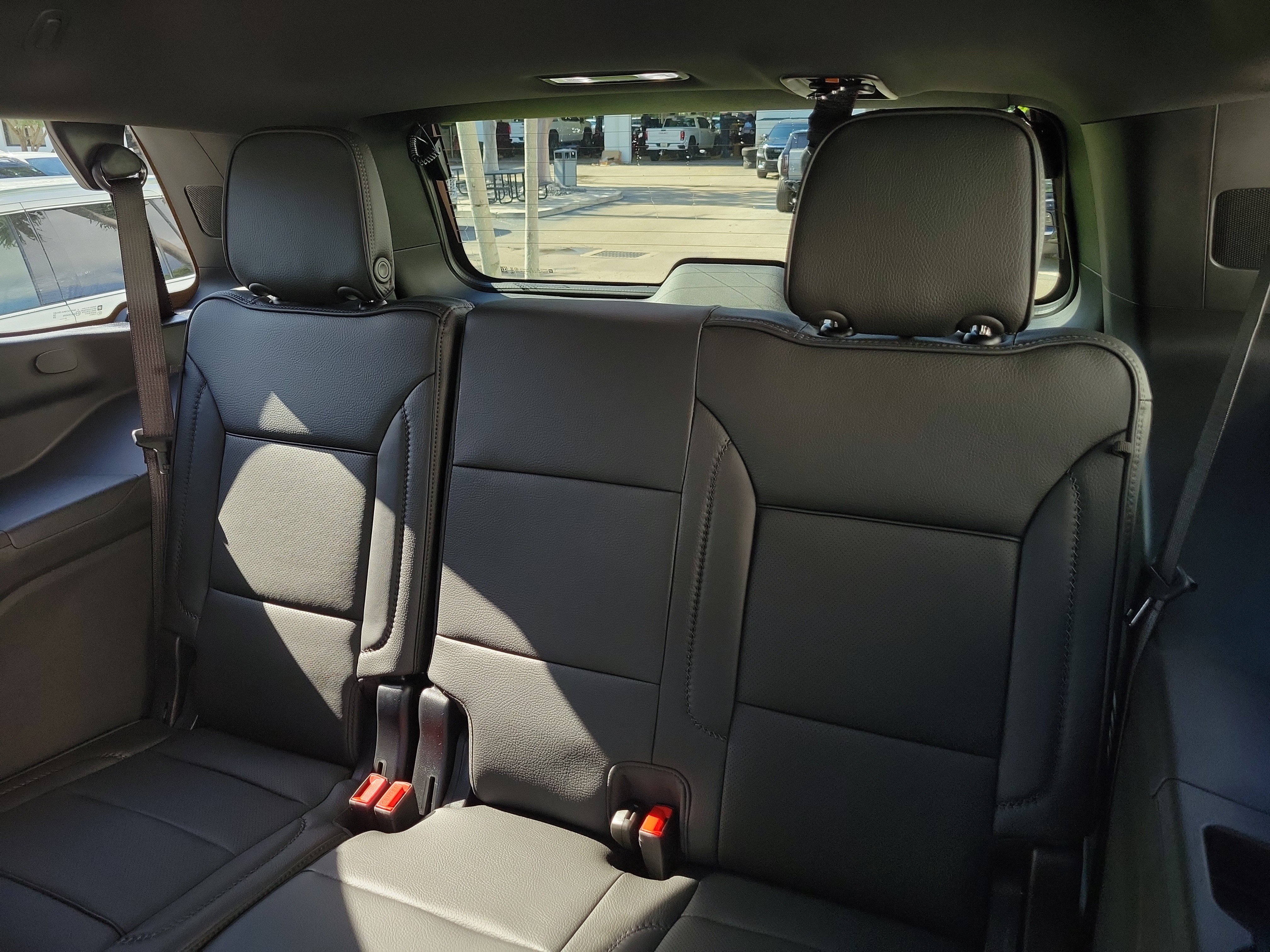 New 2026 GMC Yukon Denali w/ Sun & Power Step Package AWD/4WD image 13