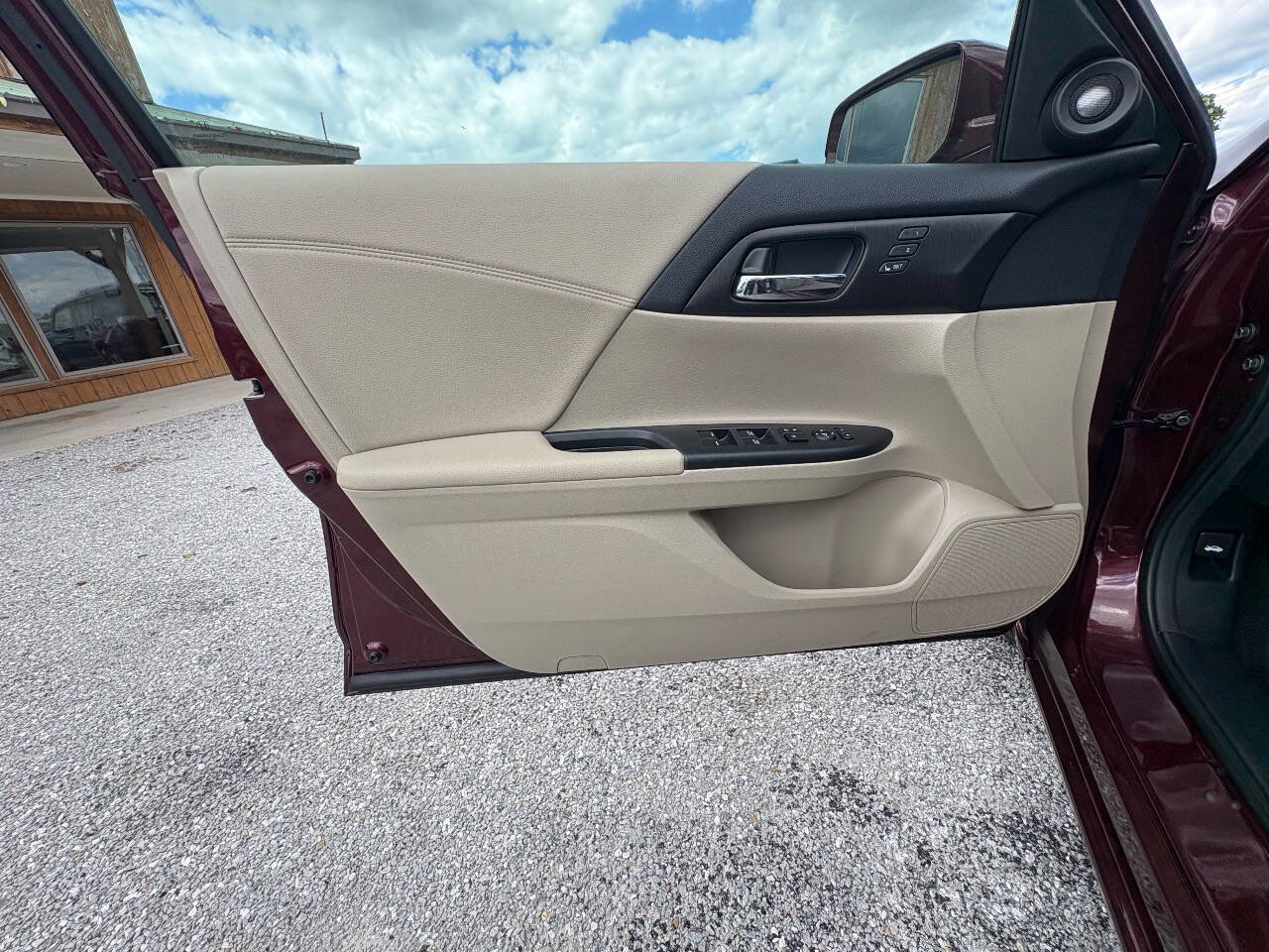 Used 2013 Honda Accord EX-L image 24