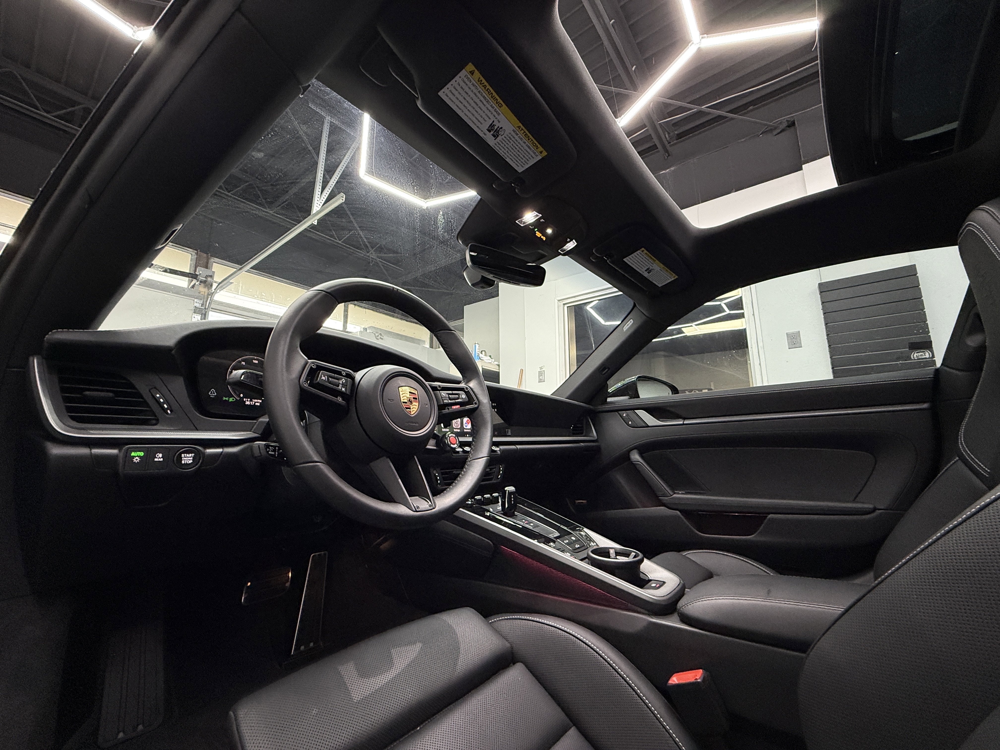 Used 2025 Porsche 911 Carrera image 15