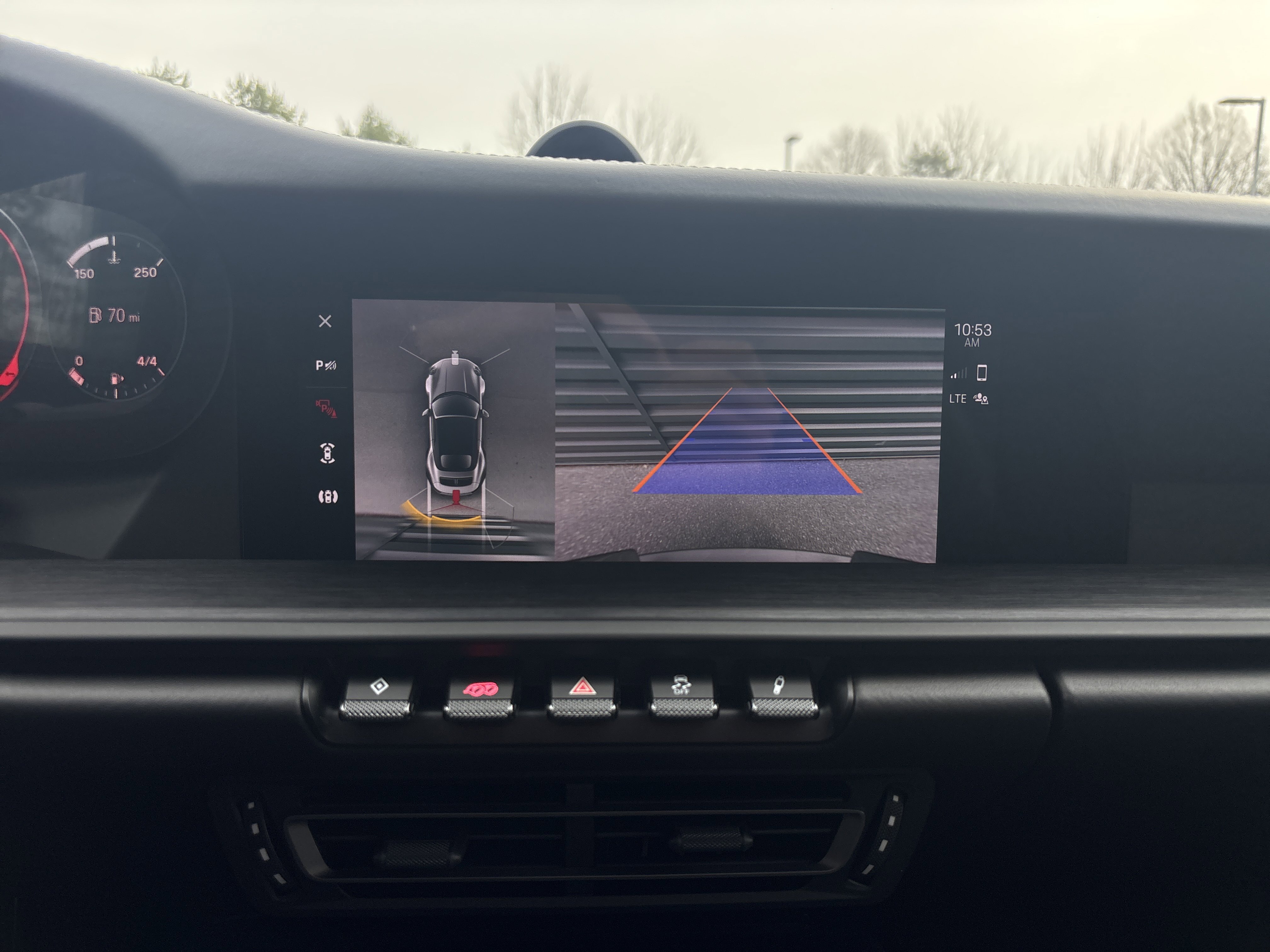 Certified 2022 Porsche 911 Cabriolet image 19