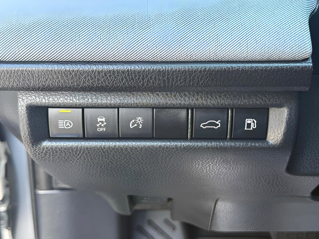 Used 2025 Toyota Camry LE image 26