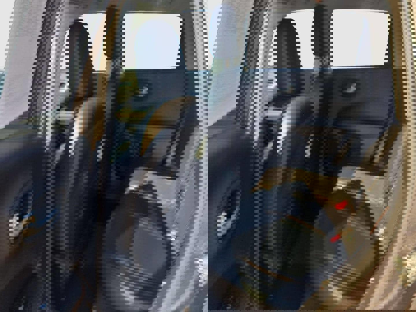 Used 2018 Jeep Compass Limited image 13