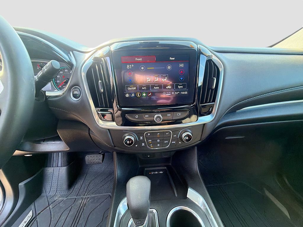 Used 2023 Chevrolet Traverse LT image 31