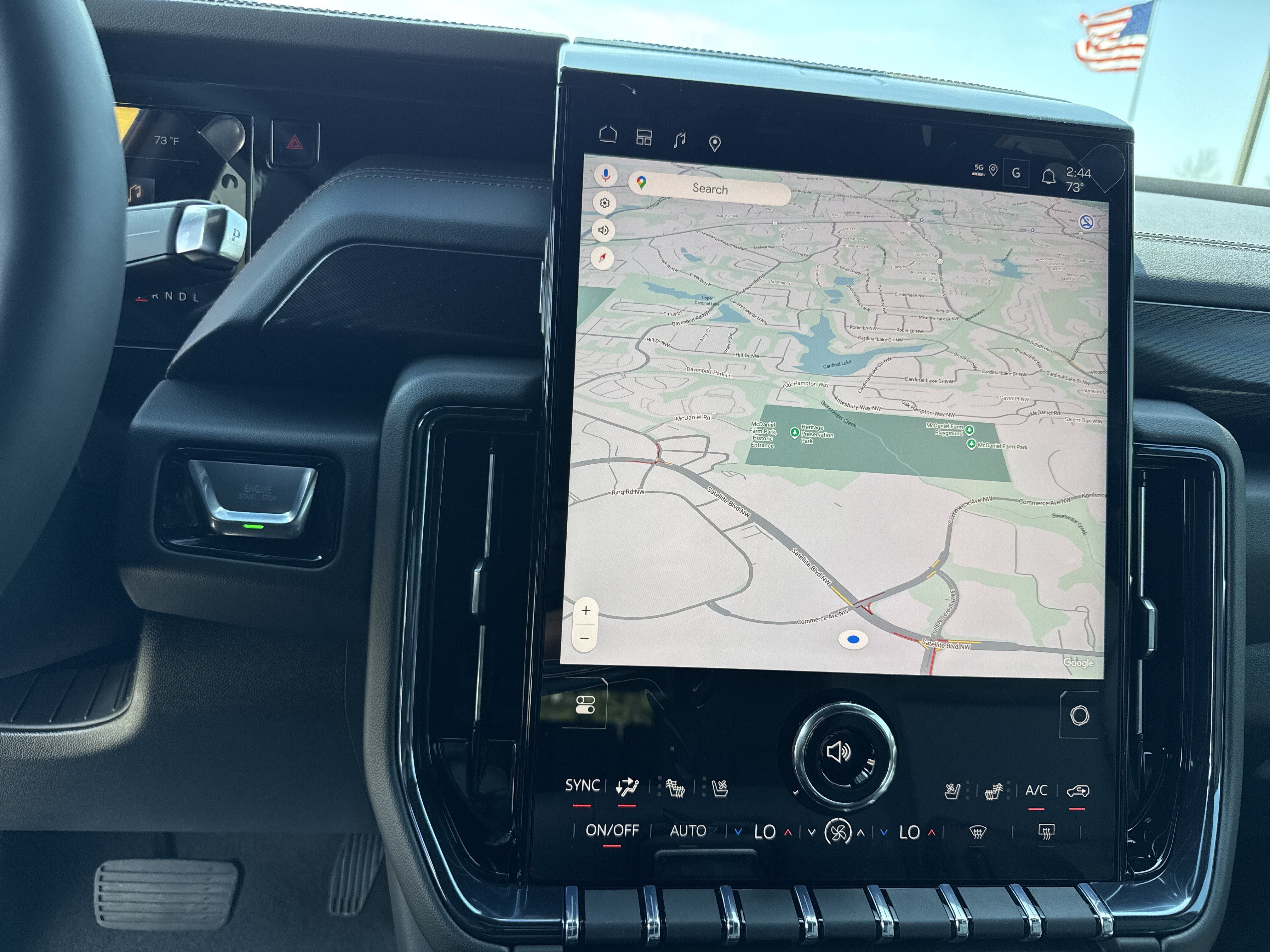 New 2026 GMC Yukon XL AT4 w/ AT4 Premium Plus Package AWD/4WD image 24