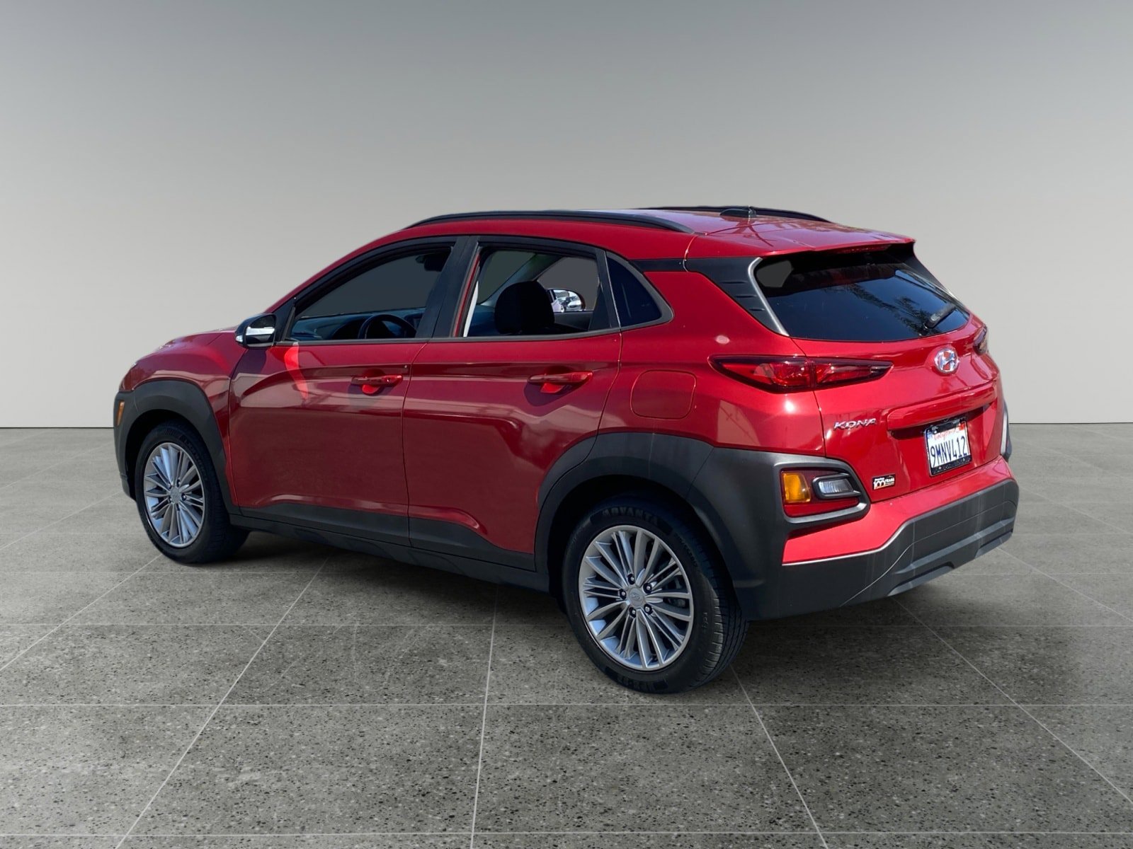 Used 2021 Hyundai Kona SEL FWD image 3