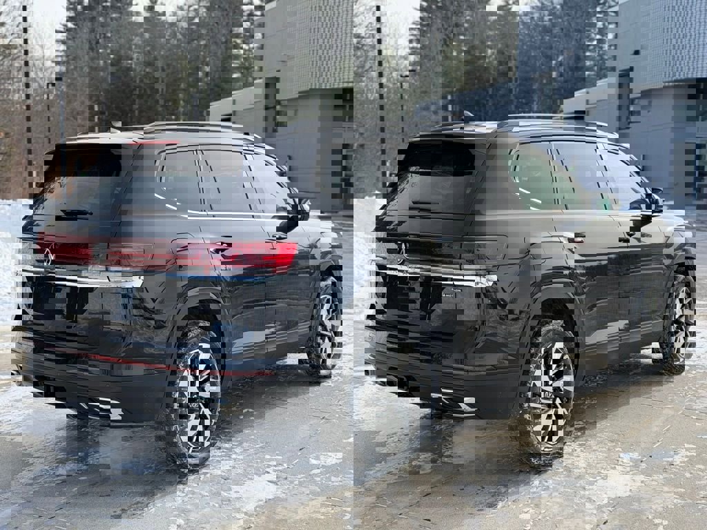 New 2026 Volkswagen Atlas SE image 9
