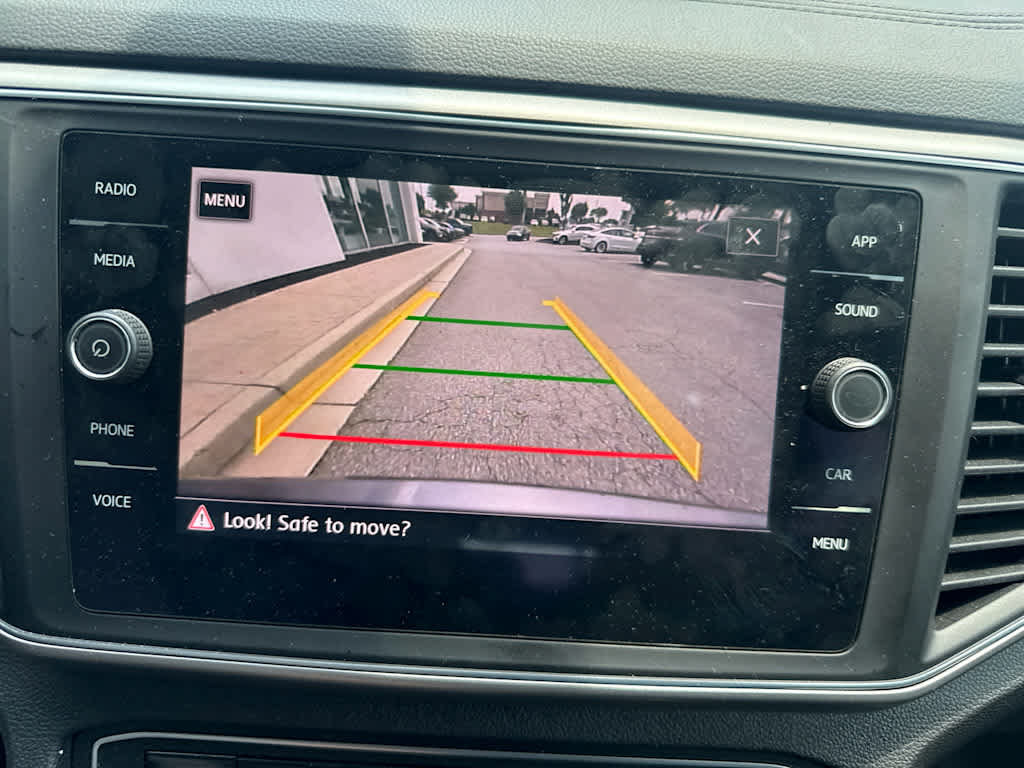 Used 2018 Volkswagen Atlas SE FWD image 11