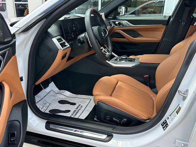 Used 2025 BMW 440i xDrive AWD/4WD image 19