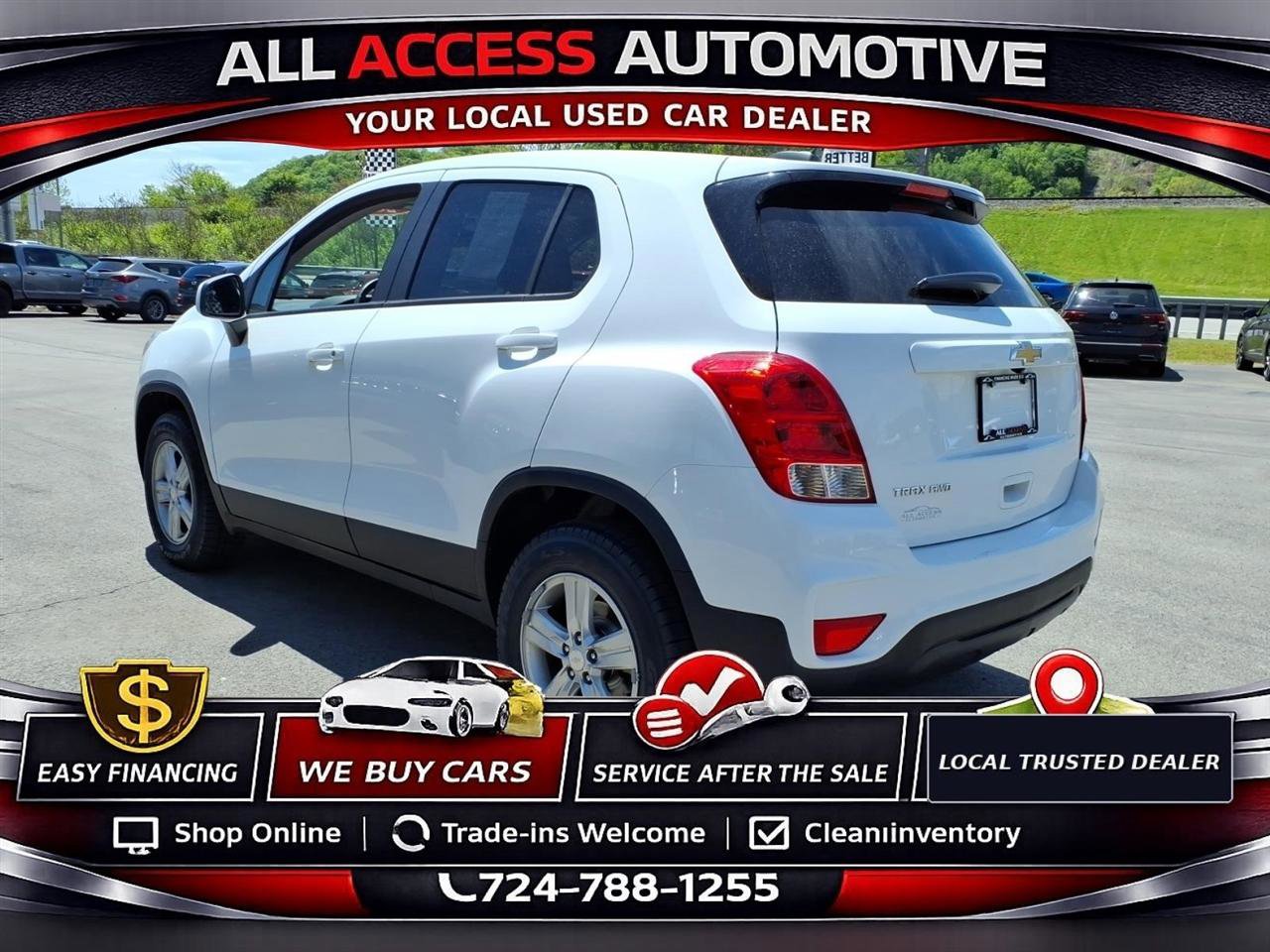 Used 2022 Chevrolet Trax LS w/ Tint and Cruise Package AWD/4WD image 4