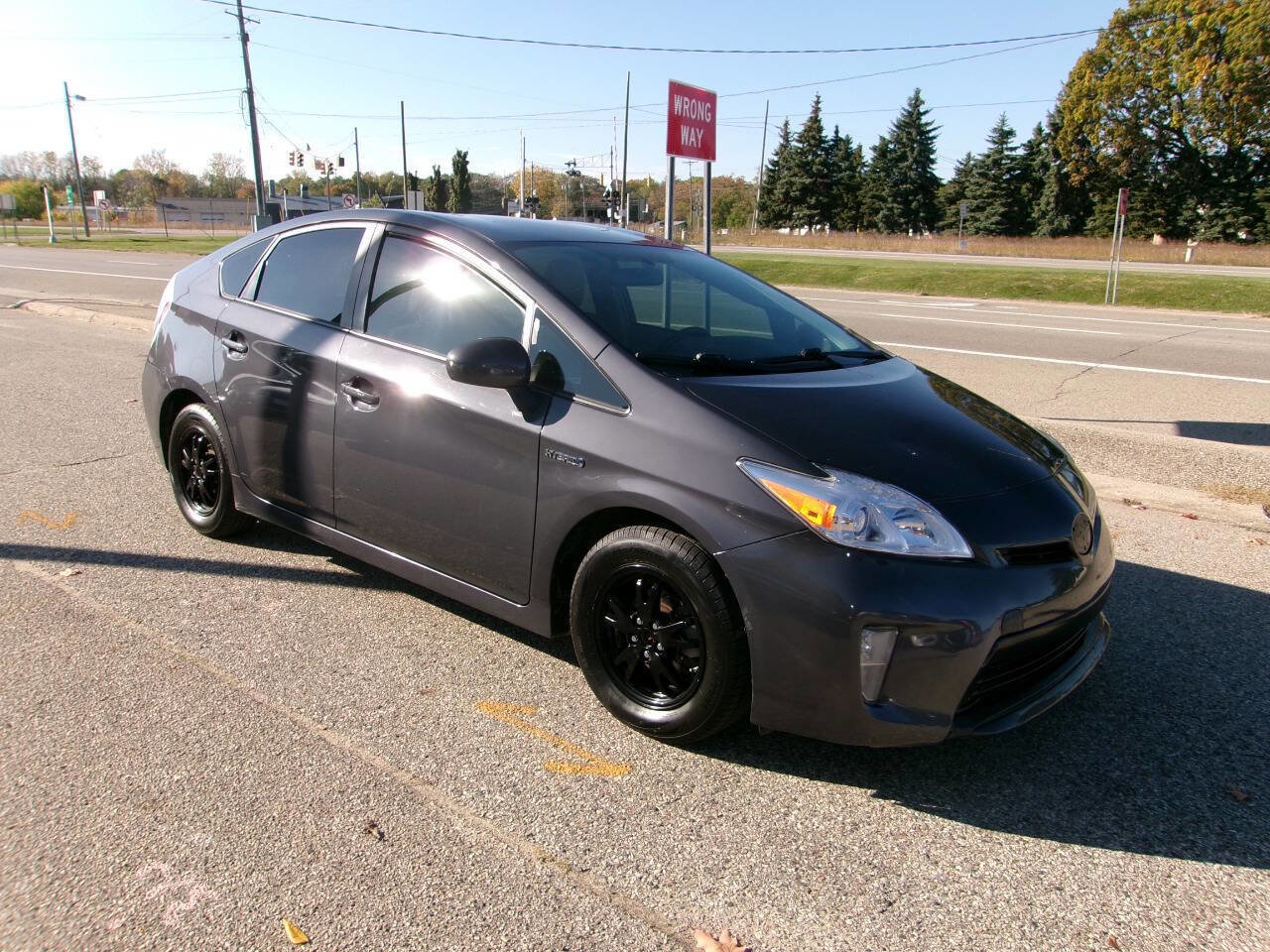 Used 2013 Toyota Prius One image 3