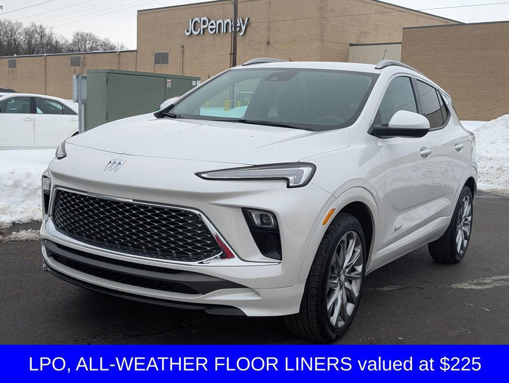 Used 2024 Buick Encore GX Avenir w/ Avenir Convenience Package image 3