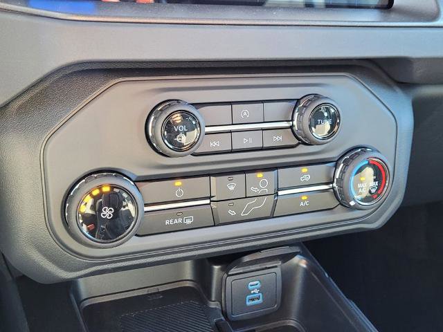 New 2025 Ford Bronco 4-Door image 21