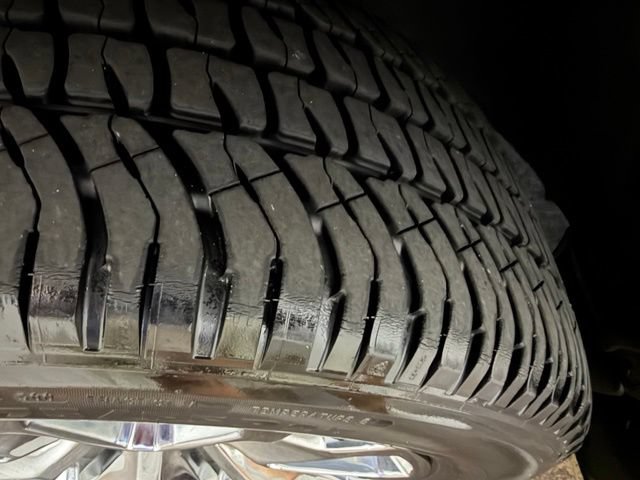 Used 2019 GMC Yukon Denali AWD/4WD image 10