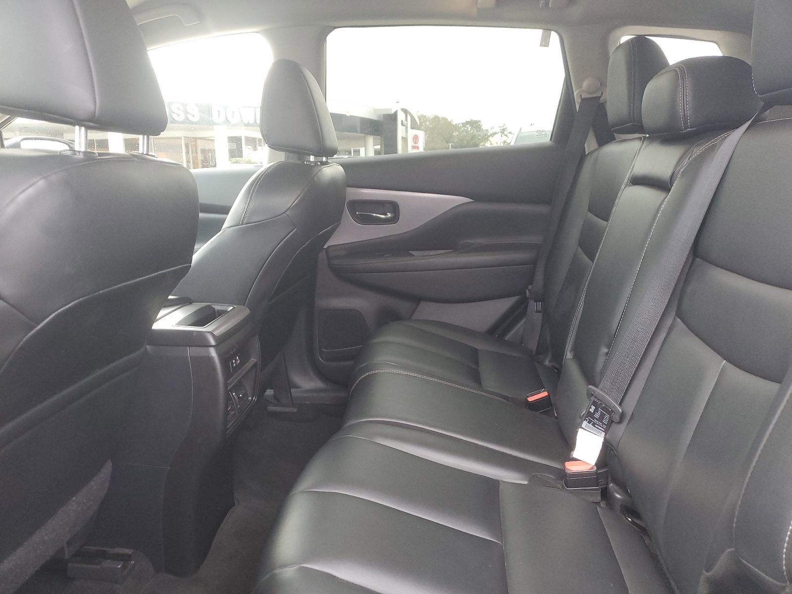 Used 2023 Nissan Murano SV image 13