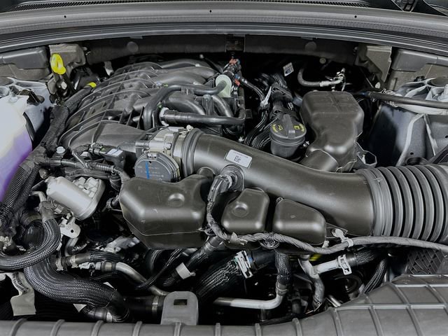 New 2025 Jeep Grand Cherokee Limited w/ Luxury Tech Group II image 18