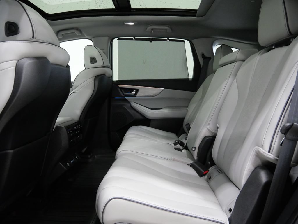 Used 2024 Acura MDX w/ Advance Package AWD/4WD image 25