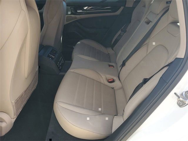 Certified 2025 Porsche Panamera image 34