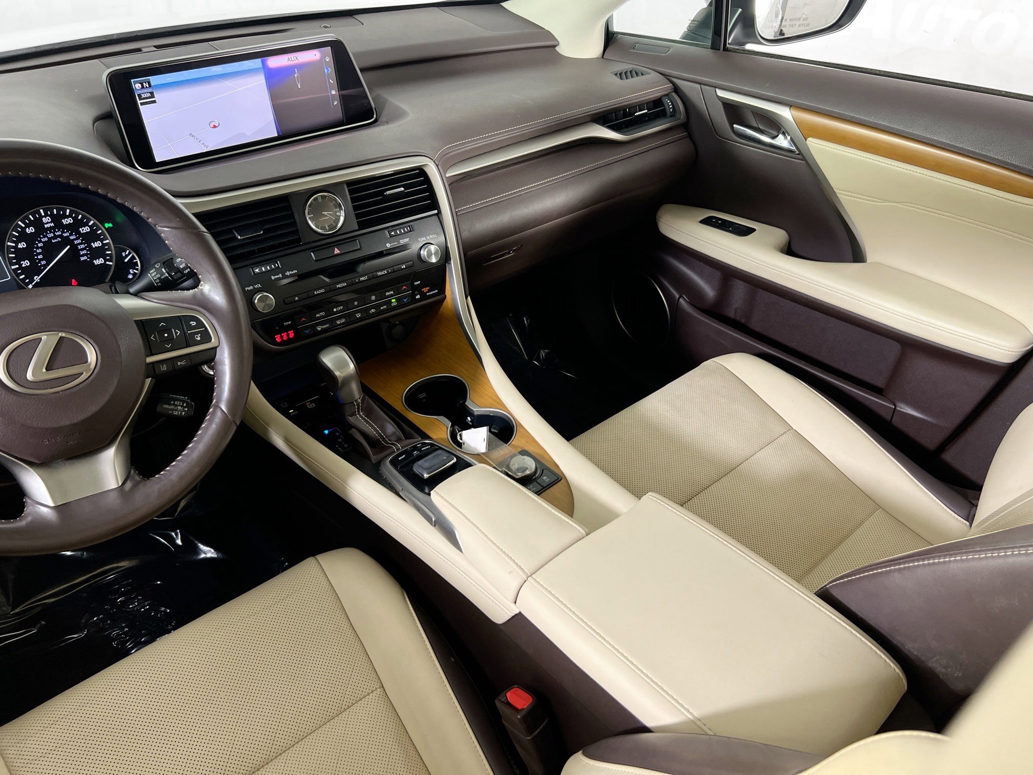 Used 2019 Lexus RX 350 AWD w/ Navigation Package image 24