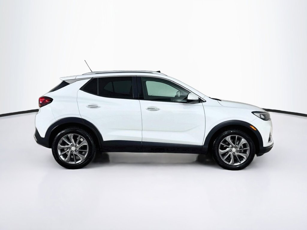 Used 2021 Buick Encore GX Essence w/ Experience Buick Package FWD image 8