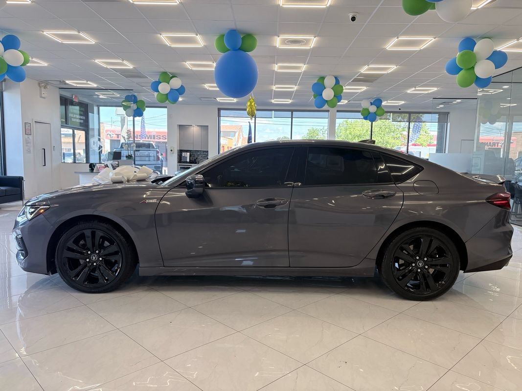 Used 2022 Acura TLX SH-AWD w/ A-SPEC Pkg image 4