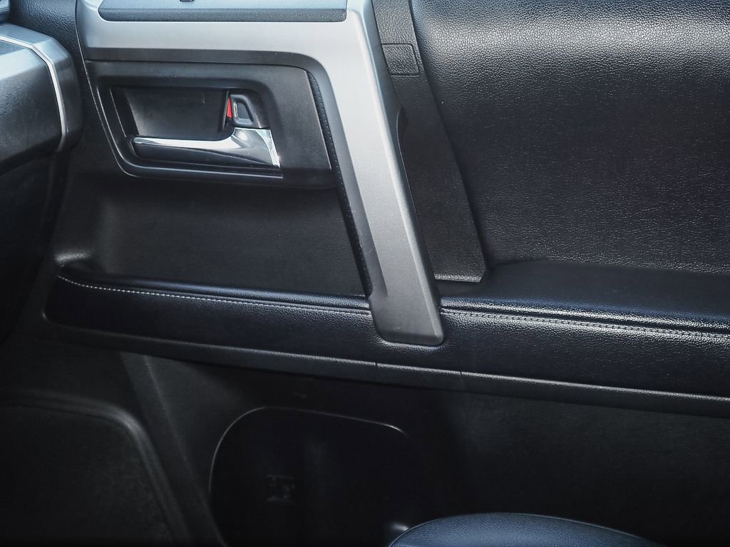 Used 2019 Toyota 4Runner SR5 Premium image 28