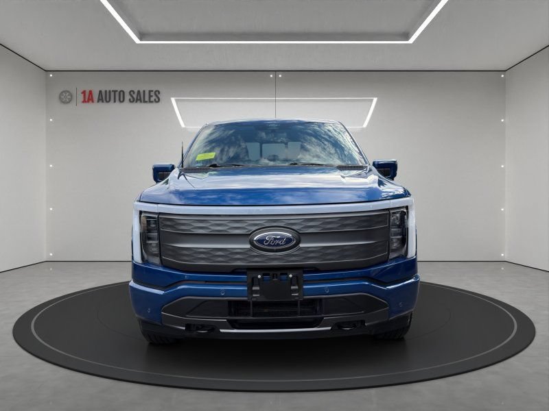 Used 2022 Ford F150 Lightning Lariat w/ Equipment Group 511A High AWD/4WD image 8