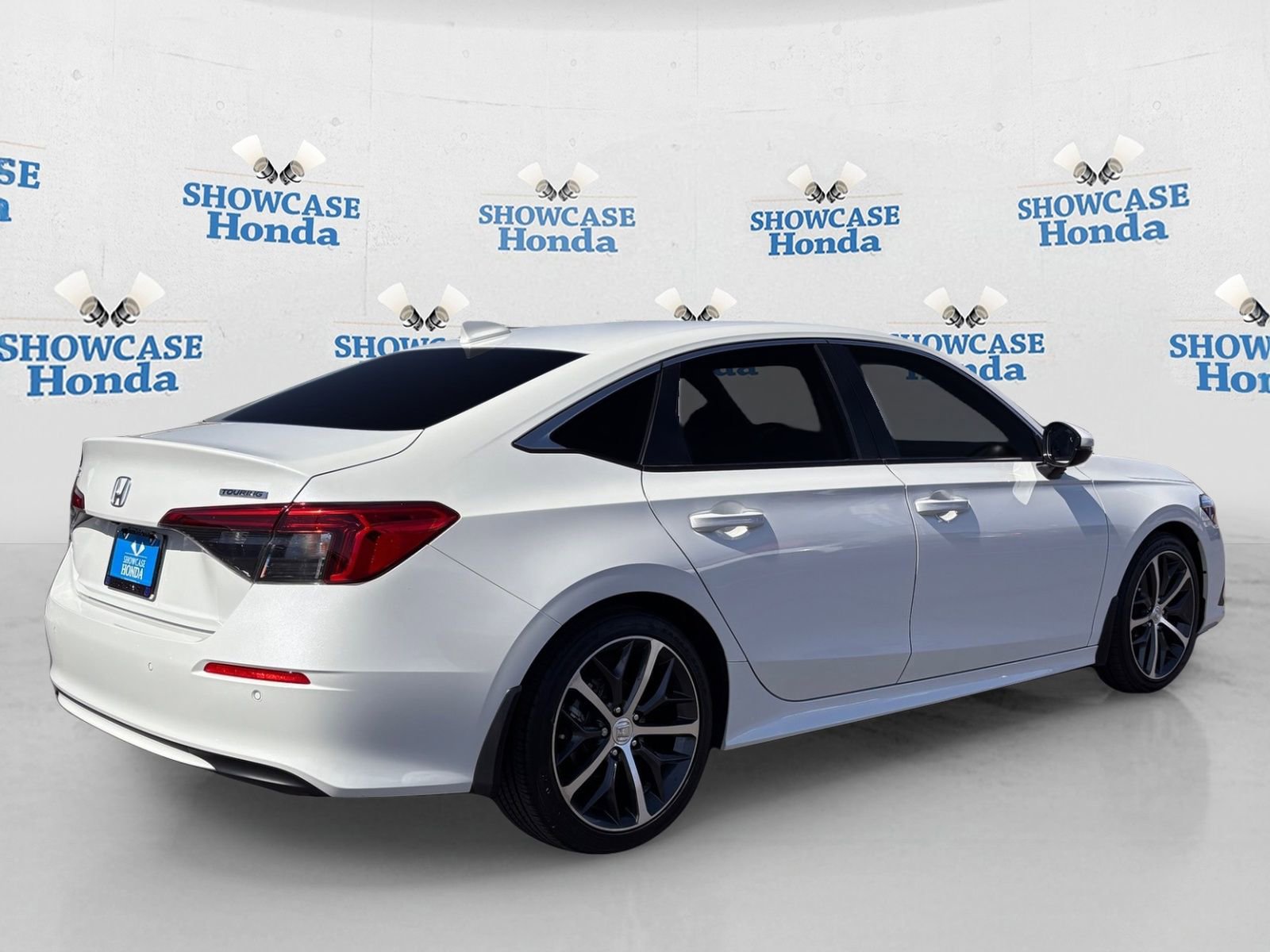 Certified 2024 Honda Civic Touring image 8