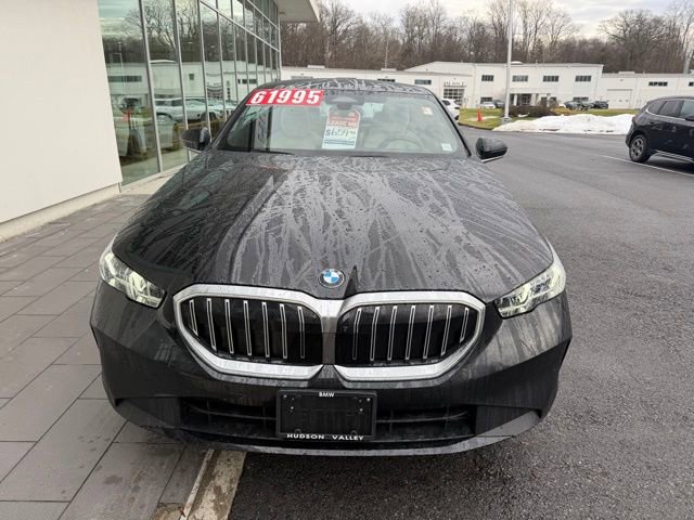 Used 2026 BMW 530i xDrive w/ Executive Package image 4