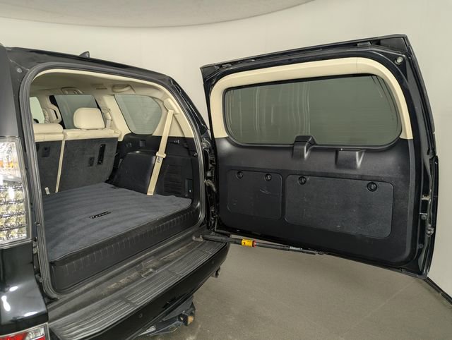 Used 2020 Lexus GX 460 Premium w/ Premium Package image 21