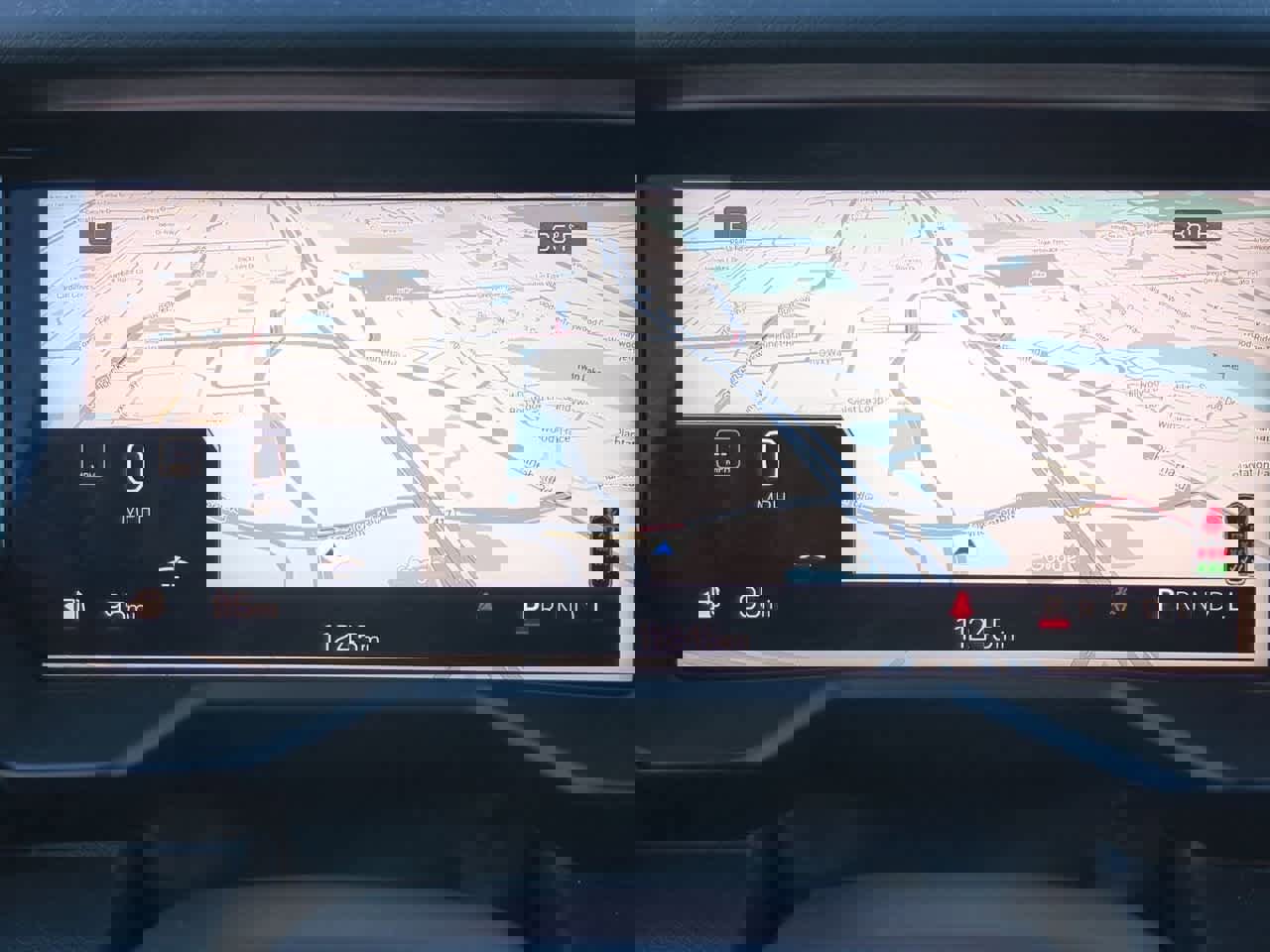 Used 2025 GMC Acadia Elevation image 34