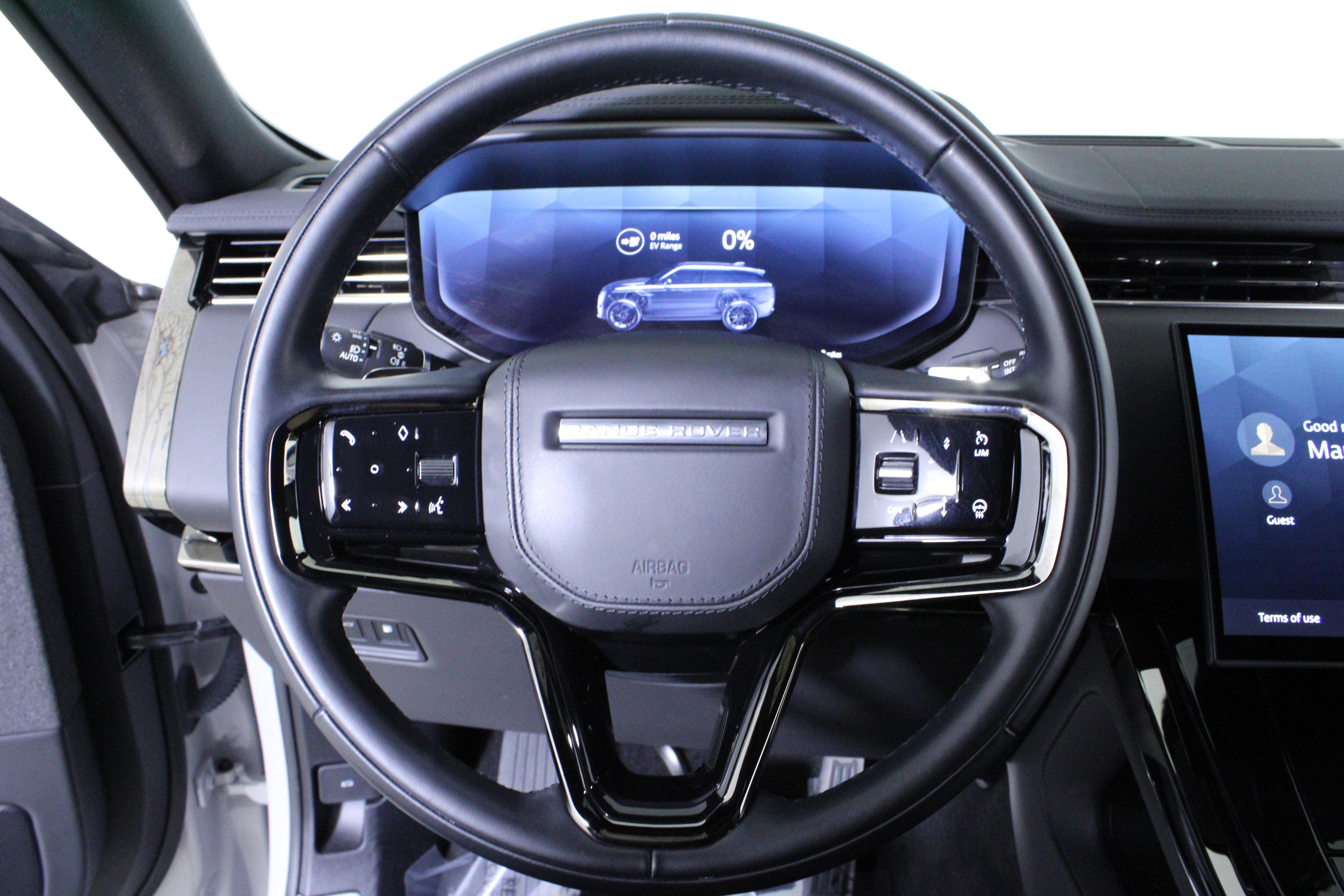 Used 2025 Land Rover Range Rover Sport Dynamic SE image 22