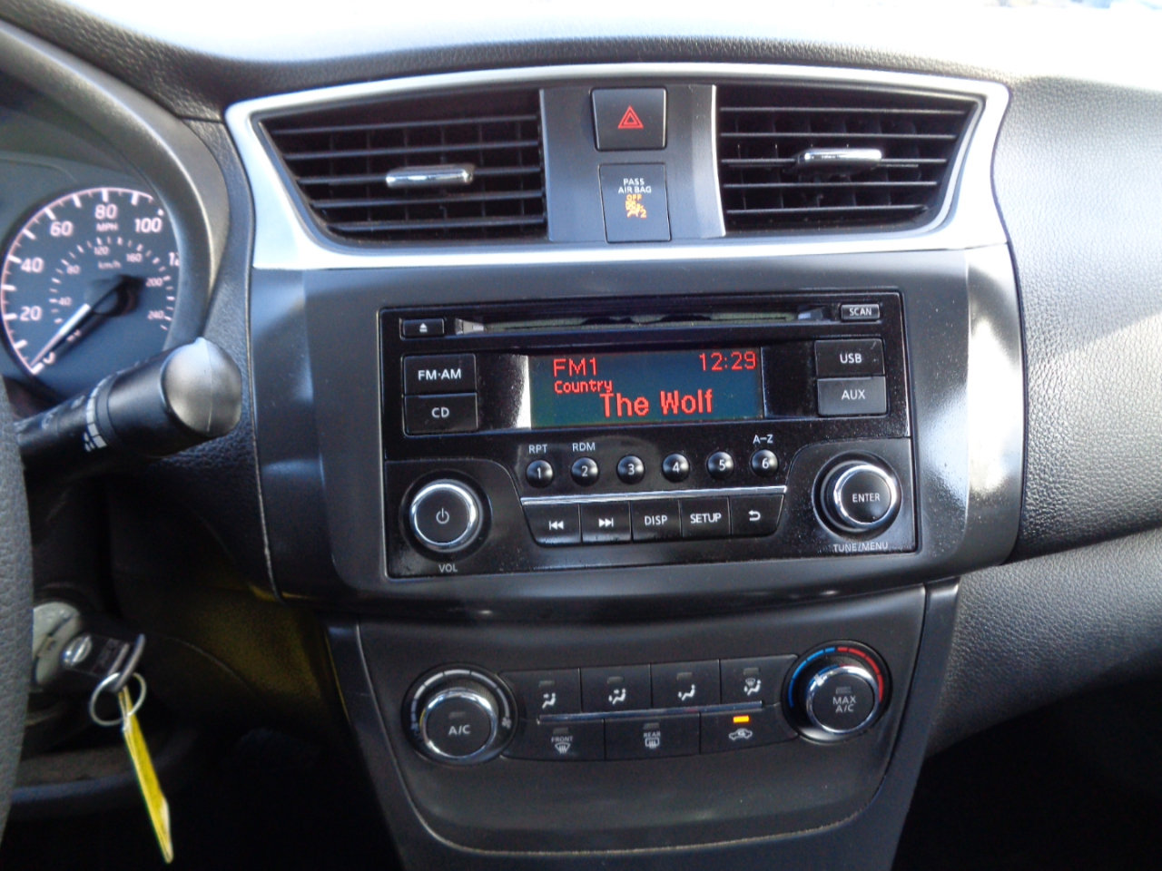 Used 2017 Nissan Sentra S image 19