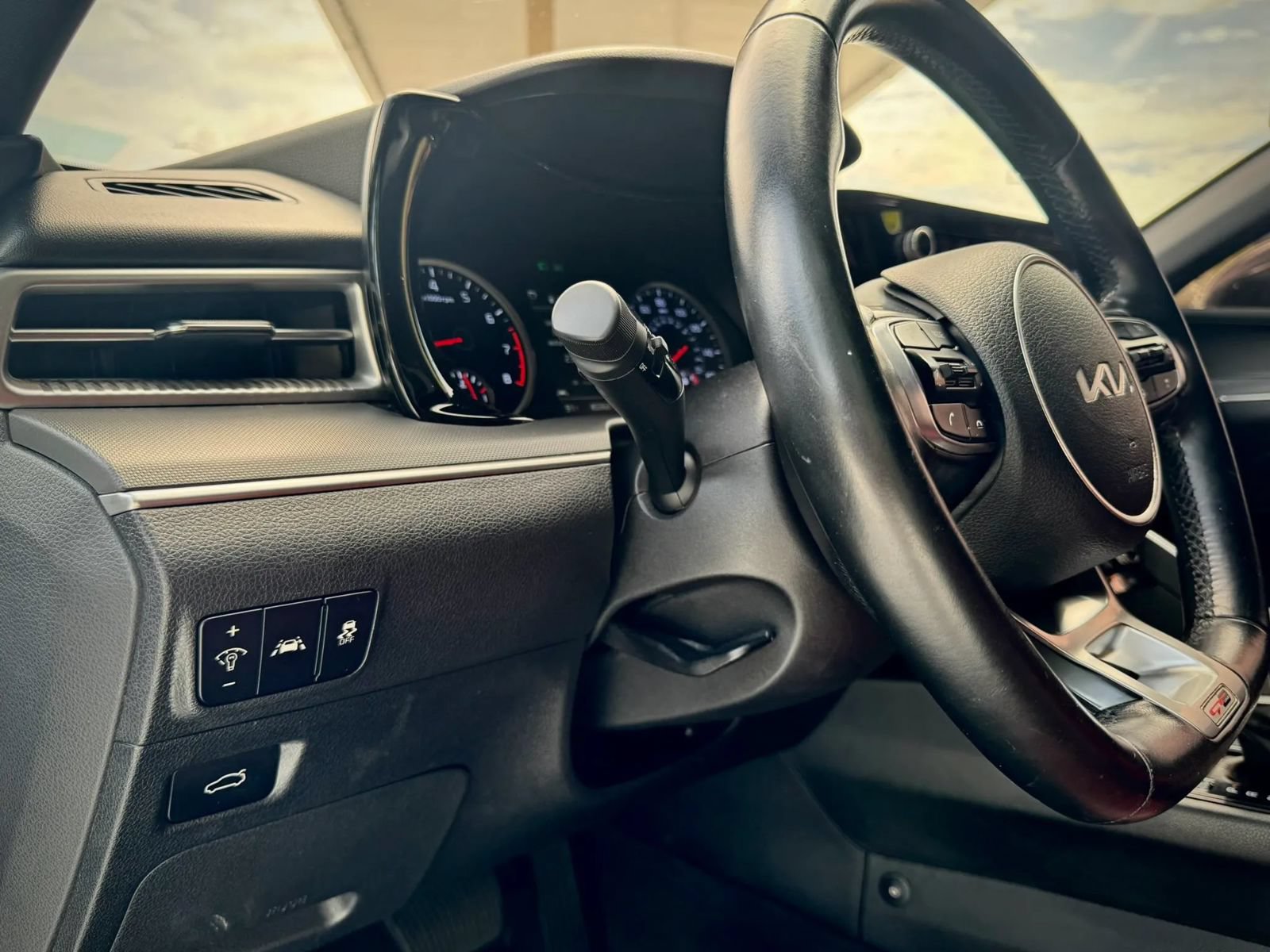 Used 2022 Kia K5 GT-Line w/ GT-Line FWD Premium Package image 43