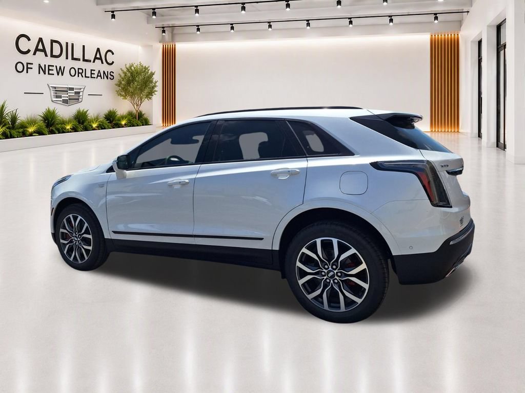 New 2026 Cadillac XT5 Sportv w/ LPO, Onyx Lite Package AWD/4WD image 5
