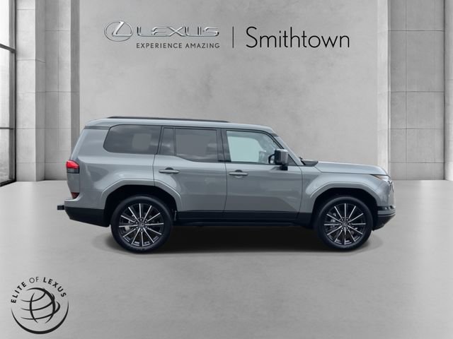 Certified 2025 Lexus GX 550 w/ Accessory Package (Z1) image 4