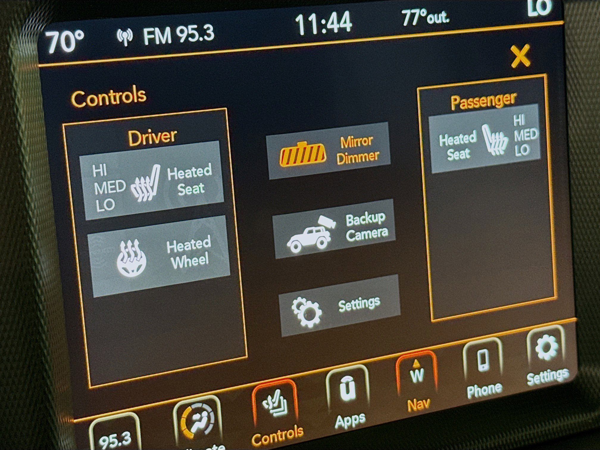 Used 2023 Jeep Wrangler Unlimited Sahara w/ Cold Weather Group image 27